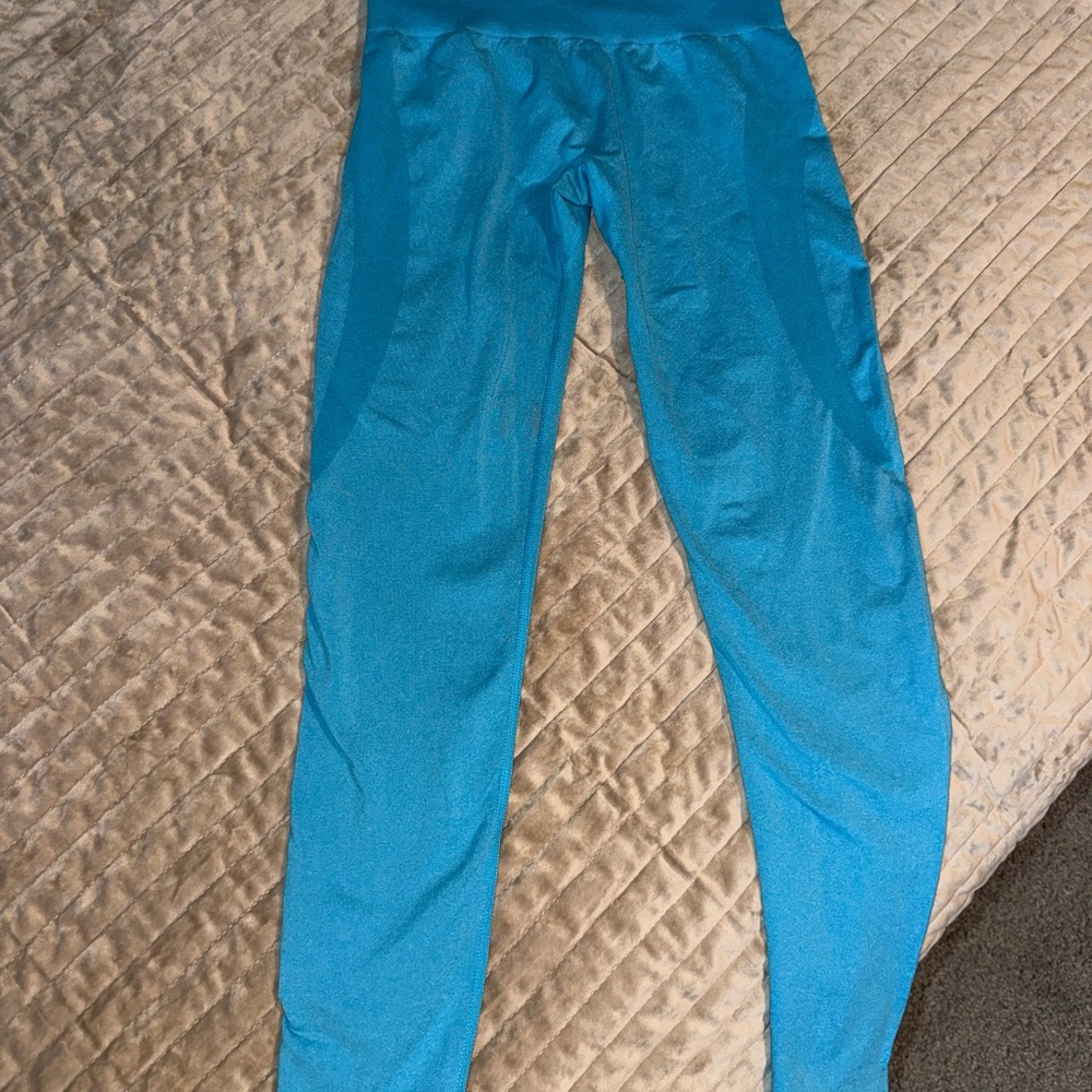 Women’s NVGTN Blue Leggings
Makes your booty and legs look amazing!